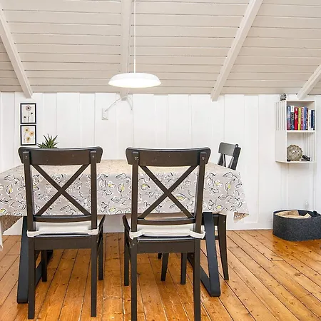 Nyaraló 5 Person In