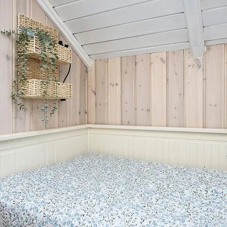 Nyaraló 5 Person In