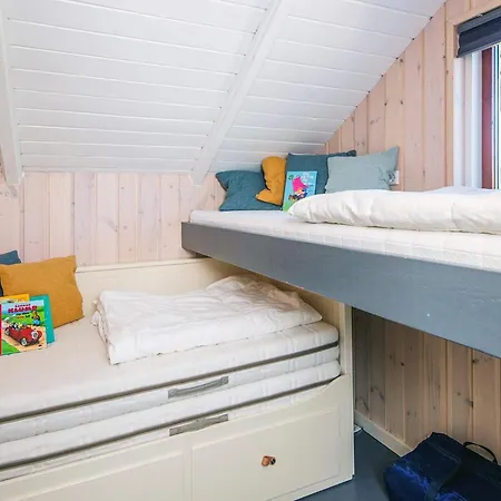 Holiday home 5 Person In